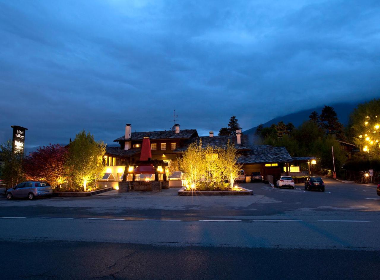 Hotel Village Pollein Esterno foto