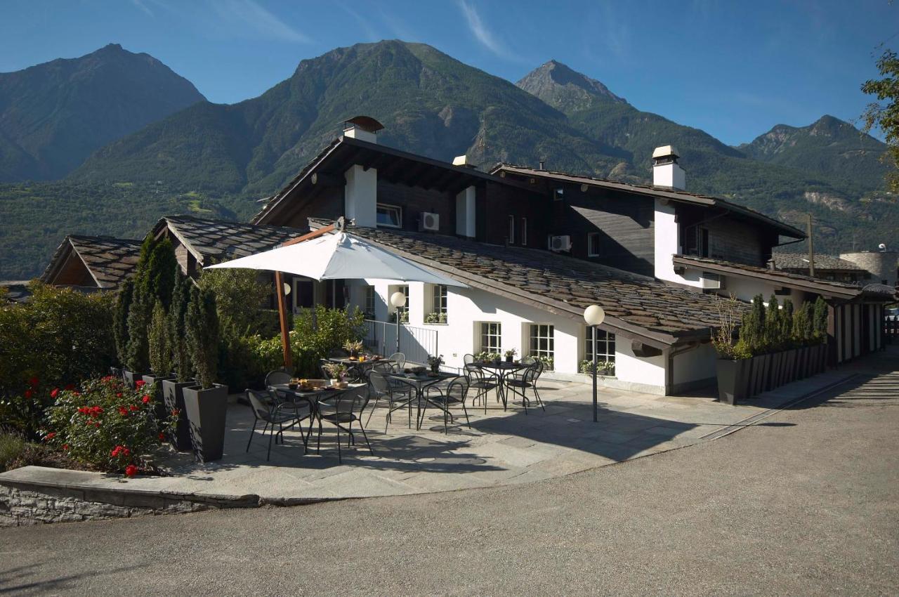 Hotel Village Pollein Esterno foto